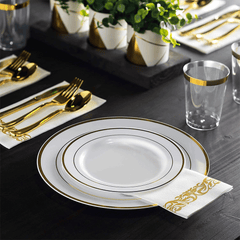 175pcs Food-Grade Wedding Event Banquet Disposable Tableware Dinnerware Gold-Edged Plastic Cutlery Pack of 25 Dining Sets Plates Cutlery Napkins