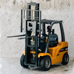 1:10 Scale 2.4G 8-Channel Metal Remote Control Forklift Construction Vehicle with Lifting Function & Sound