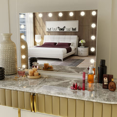 LED Beauty Mirror with 18 Bulbs, Colour Settings, USB A and USB C, White, 80 x 62cm