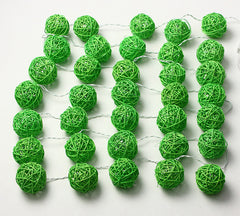 1 Set of Green 5cm Rattan Cane 20 Ball Battery Powered 3m String Lights Christmas Gift Home Wedding Party Bedroom Decoration Table Centrepiece