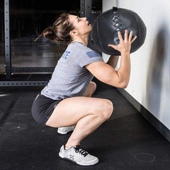 Non-Elastic Soft Squat Wall Ball for Solid Gravity and Balance Training Workouts - 3kg
