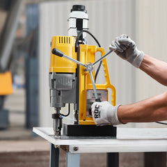 Magnetic Drill, 1400W Motor 2 in Boring Diameter, 2922 lbf Portable Electric Mag Drill Press, 0-750 RPM Variable Speed, Drilling Machine for Metal Surface, Industrial and Home Improvement