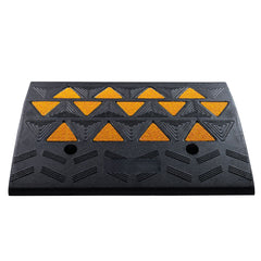Rubber Curb Ramp 15.2 cm Rise Height Sidewalk Curb Ramp, 37 cm Width 49.1 cm Length Driveway Ramp for Curb, 15T Heavy Duty Rubber Ramp for Forklifts, Trucks, Buses, Cars, Wheelchairs, Bikes