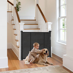 Retractable Baby Gate, 870 mm Tall, Extends up to 2800 mm Wide, Retractable Gate for Kids or Pets, Mesh Material, Easy to Install for Indoor Stairs, Doorways, Hallways, Playrooms, Black