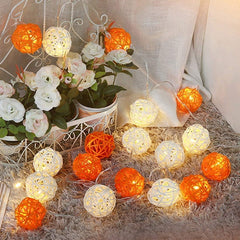1 Set of Orange n White 5cm Rattan Cane 20 Ball Battery Powered 3m String Lights Christmas Gift Home Wedding Party Bedroom Decoration Table Centrepiece
