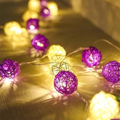 1 Set of Purple n White 5cm Rattan Cane 20 Ball Battery Powered 3m String Lights Christmas Gift Home Wedding Party Bedroom Decoration Table Centrepiece