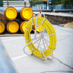 Fish Tape Fiberglass, 182.88 m, 7.9 mm, Duct Rodder Fishtape Wire Puller, Cable Running Rod with Steel Reel Stand, 3 Pulling Heads, Fishing Tools for Walls and Electrical Conduit, Non-Conductive