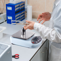 Analytical Balance Lab Scale 2000g x 0.01g 13 Units Conversion Electronic
